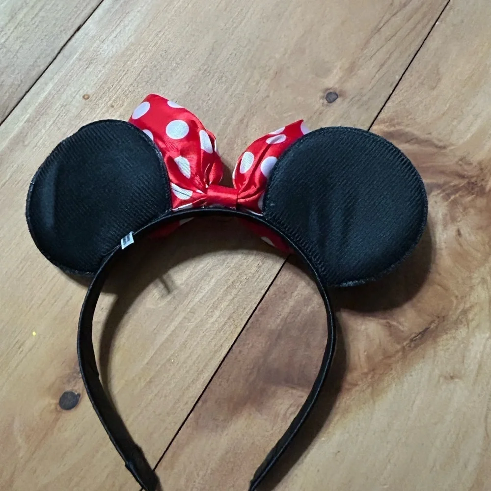 Red Minnie Mouse Polka Dot Bow Disney Headband with Black glitter Ears